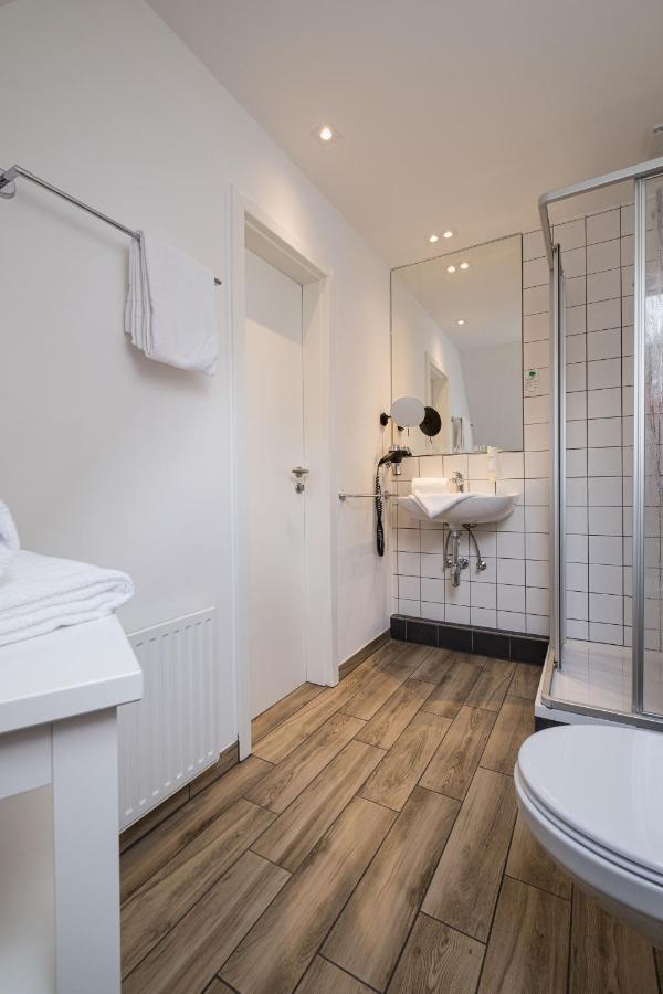 Eichhorns Hotel Niebüll Екстериор снимка